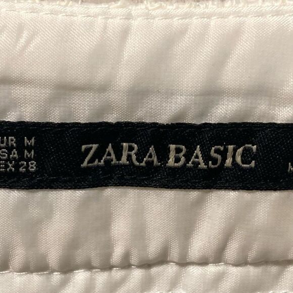 Miniskirt tweet by Zara size medium￼ - Picture 4 of 5